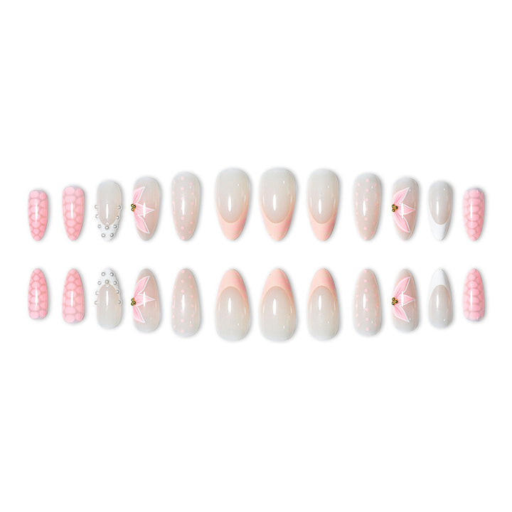 Elegantes Press-On-Nagelkunstset mit einzigartigen Designs Karnz