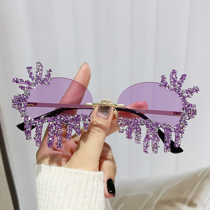 Damen Extravagante Sonnenbrille mit funkelnden Strassverzierungen Karnz