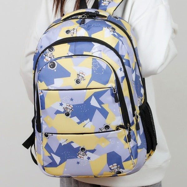 Modischer Schulrucksack mit Astronauten-Motiv Karnz