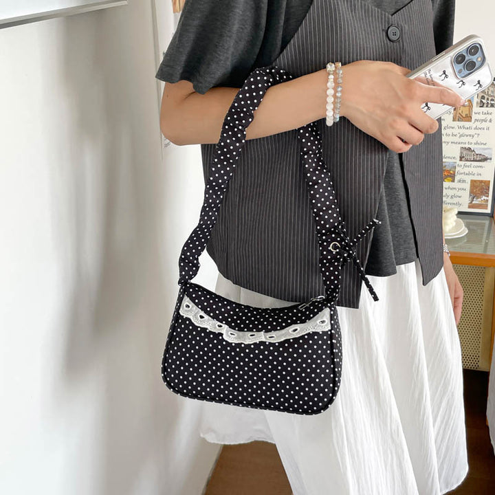 Vintage-inspirierte Polka Dot Handtasche