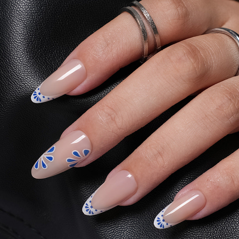 Dekoratives Blumiges Press-On Nagelset