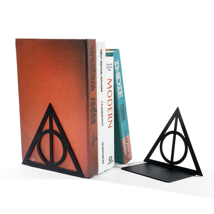 Dekorative literarische thematische Buchstützen