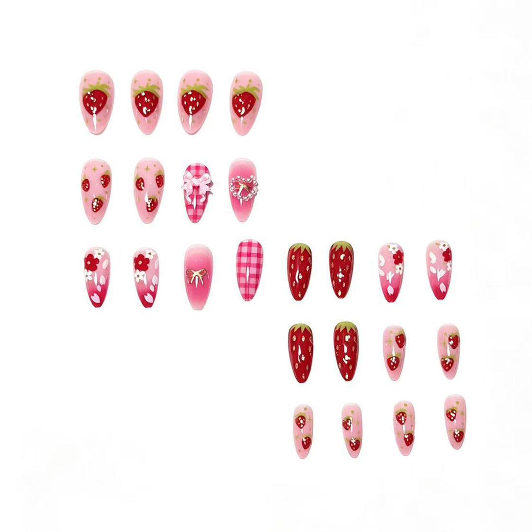 Erdbeer-Themen Press-On Nail Art Set Karnz