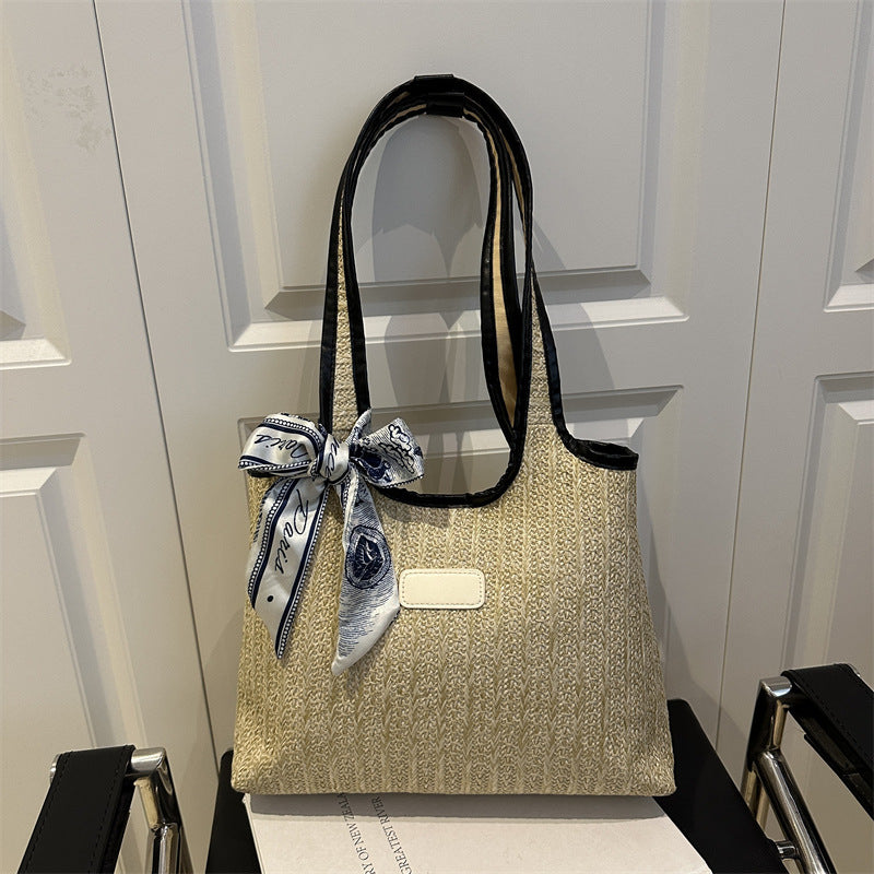 Texturierte Gewebe-Tote-Tasche mit elegantem Schleifen-Karnz