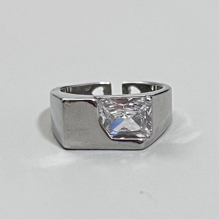 Trendiger Offener Ring mit Zirkonia-Akzent Karnz
