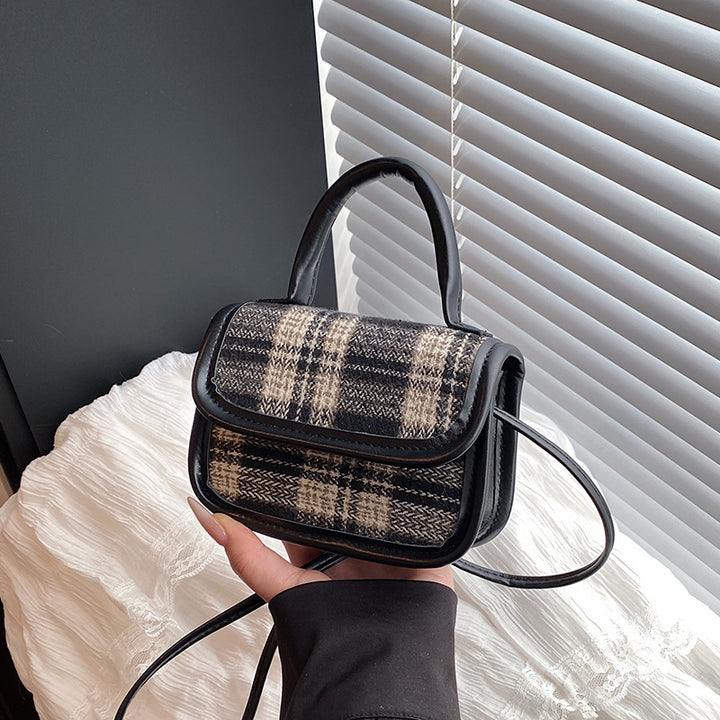 WoTextured Mini Messenger Bag Karnz