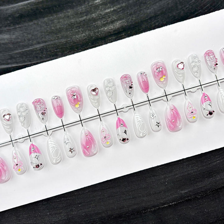 Elegante Polka Dot und Spitzen Press-On Nagel Set