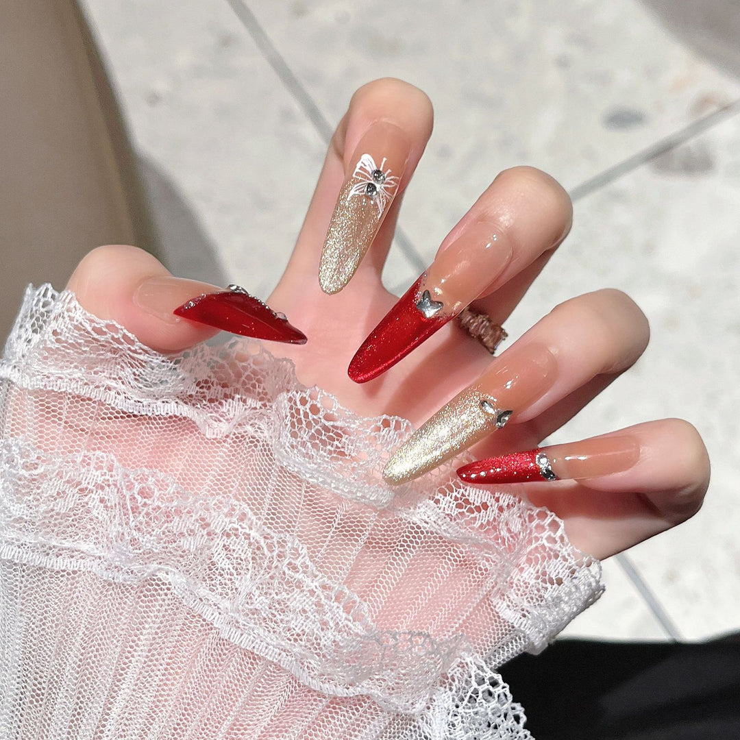 Premium dekorative Stiletto Press-On Nägel Karnz