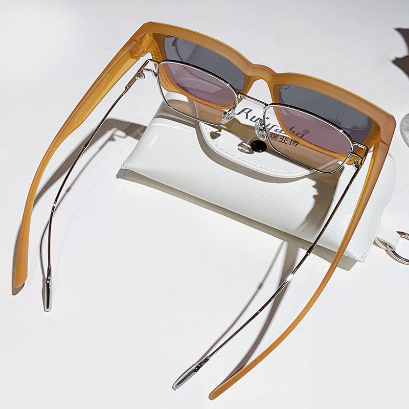 Damen Modische Sonnenbrille im trendigen quadratischen Design Karnz