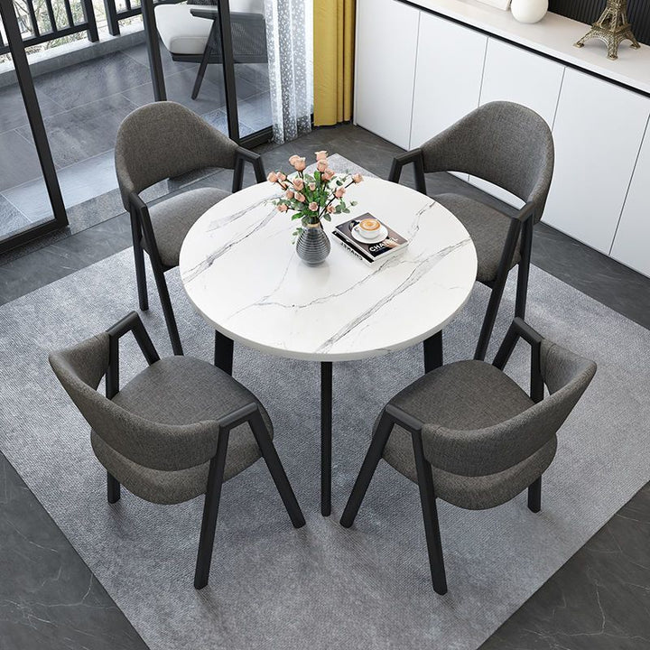 Esszimmerstuhl mit ergonomischer Polsterung und modernem Design Karnz