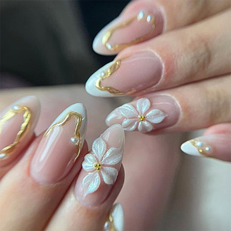 Elegante Blumen Design Press-On Nägel Karnz