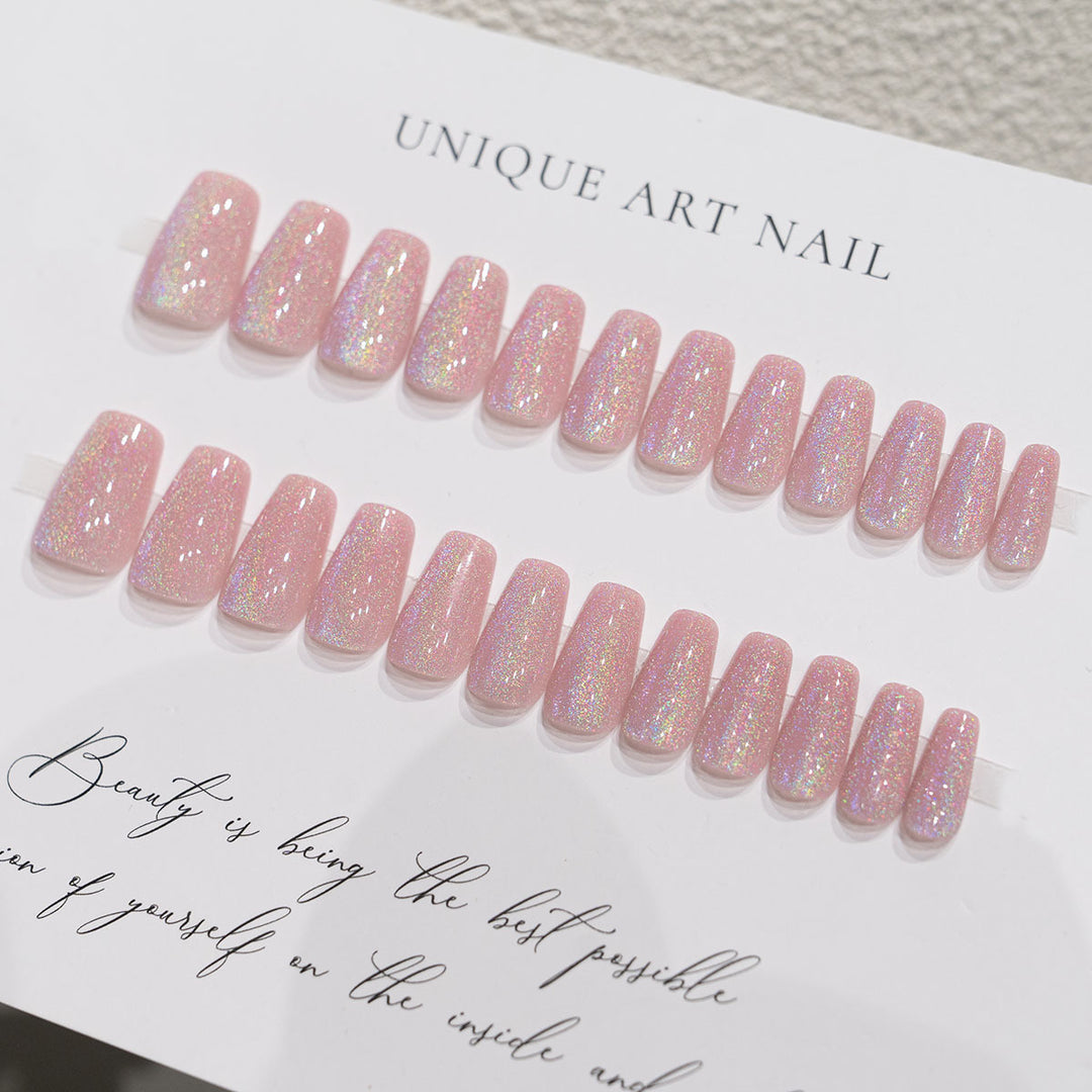 Schimmerndes Press-On Nagelkunstset