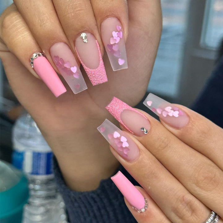 Glamouröse Glitzer-Stiletto Press-On Nägel Karnz