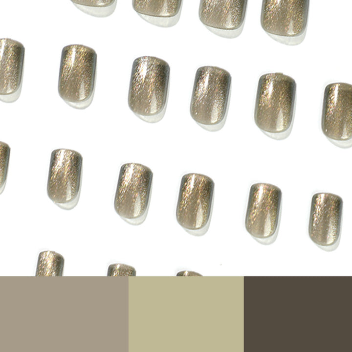 Kunstvolle Nagelverlängerungen mit Glitzer- und Ombre-Effekt Karnz