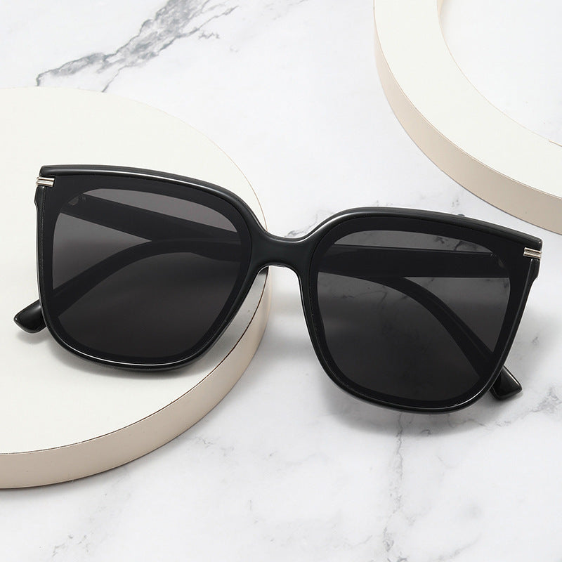 Damen Oversized-Sonnenbrille mit modischem Muster Karnz