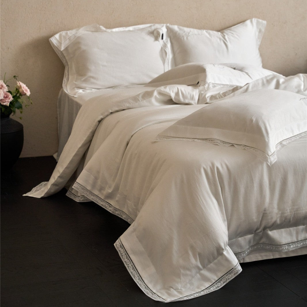 Luxus Baumwollsatin Bettbezugset mit besticktem Spitzenrand