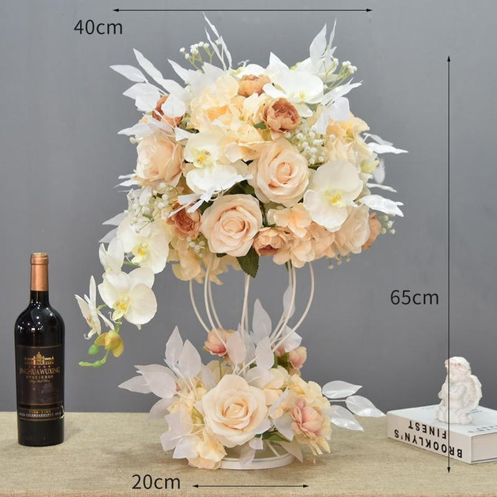 Künstliches Blumenarrangement