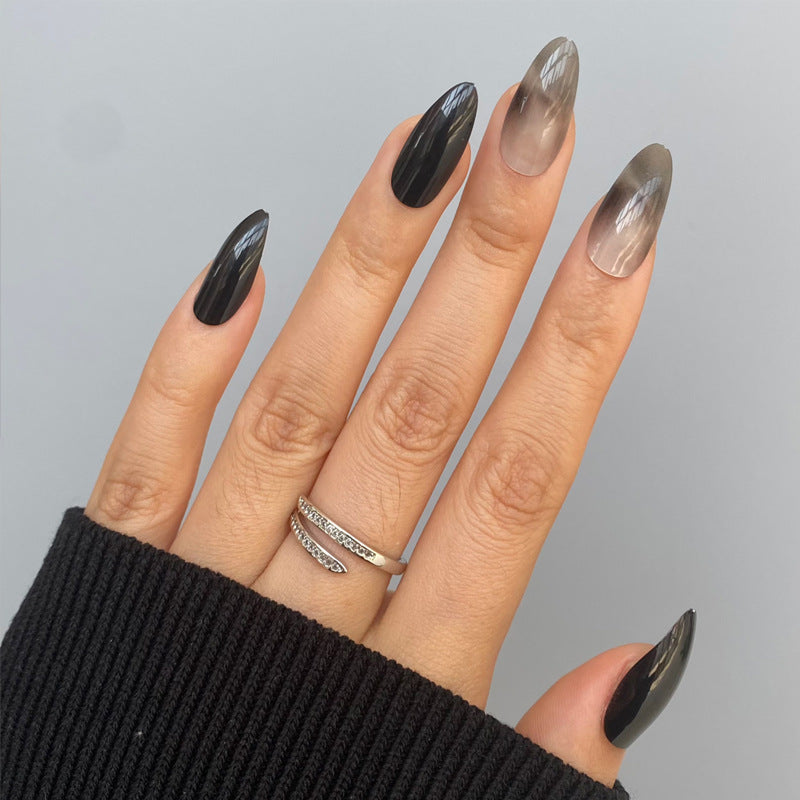 Künstlerisches Stiletto Press-On Nägel Set mit Ombre Design Karnz