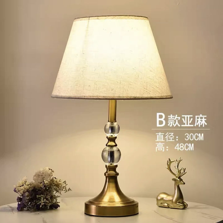 Elegante Akzentbeleuchtung Tischlampe