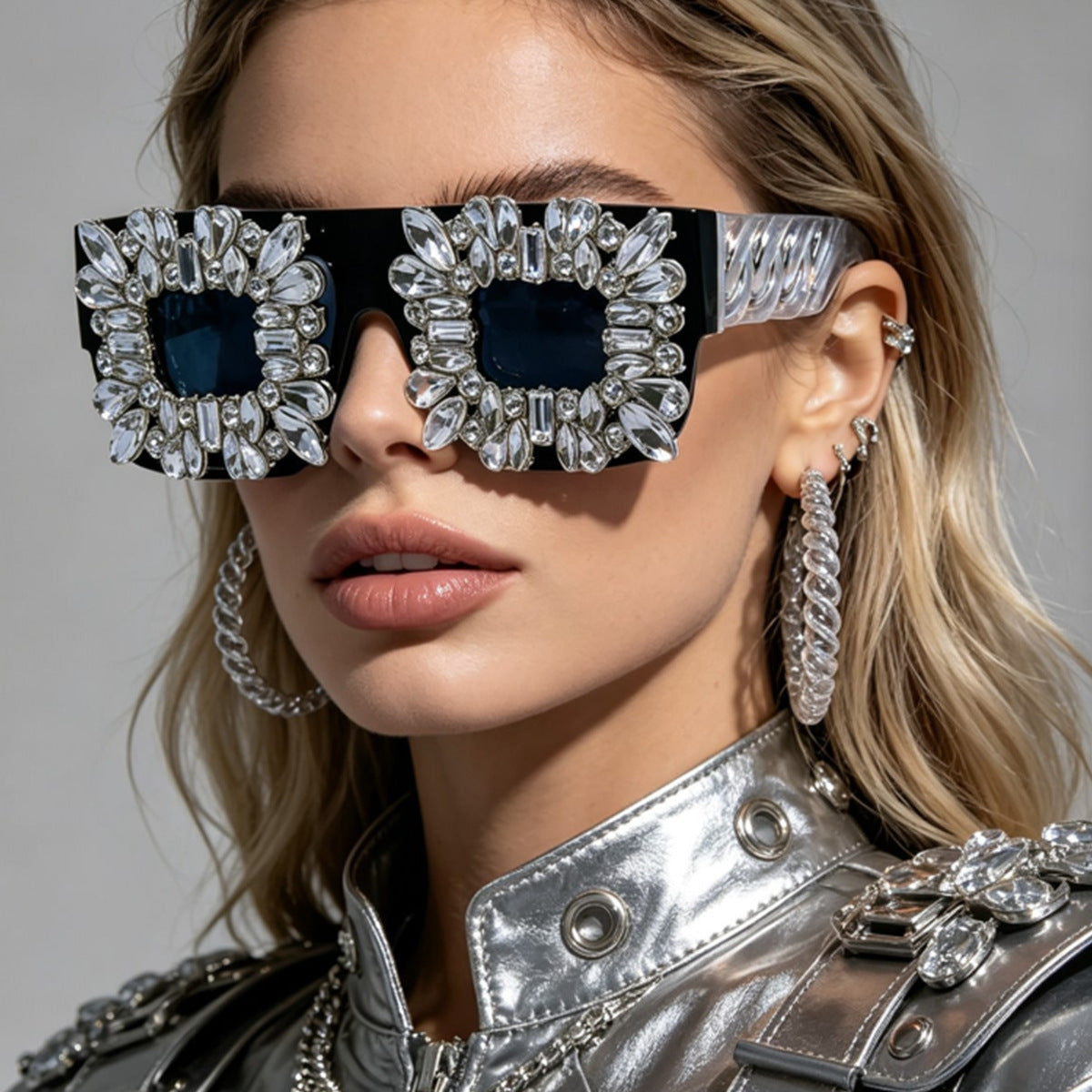Damen Sonnenbrille im vintage Design mit funkelnden Kristallverzierungen Karnz