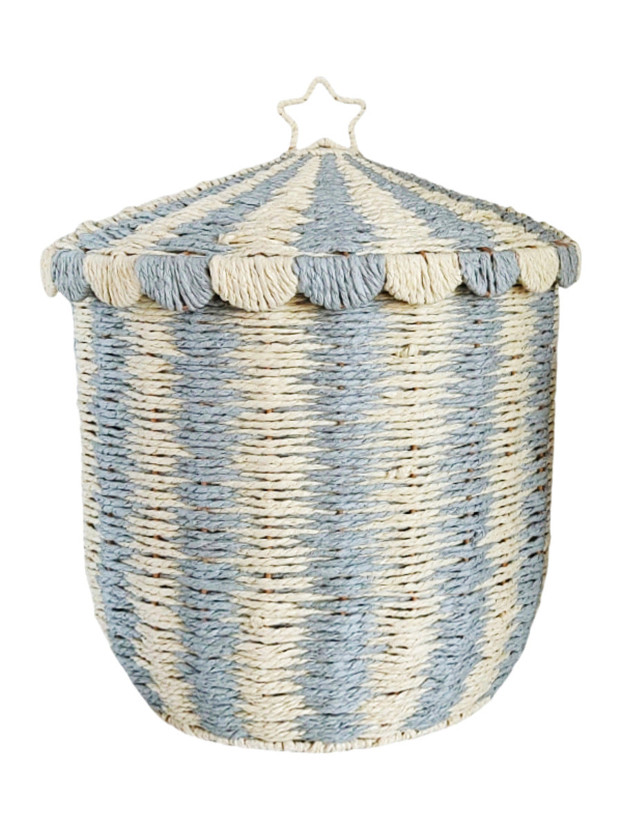 Korb mit Deckel und Dekorativem Design Karnz