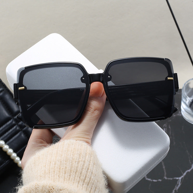 Damen quadratische Sonnenbrille mit trendigem Geometrie-Design Karnz
