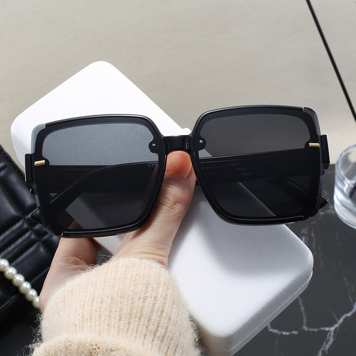 Damen quadratische Sonnenbrille mit trendigem Geometrie-Design Karnz