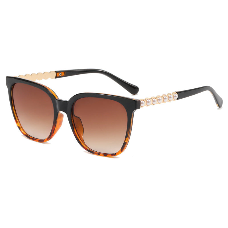Damen Oversize-Sonnenbrille mit eleganter Perlenschmuck-Verzierung Karnz