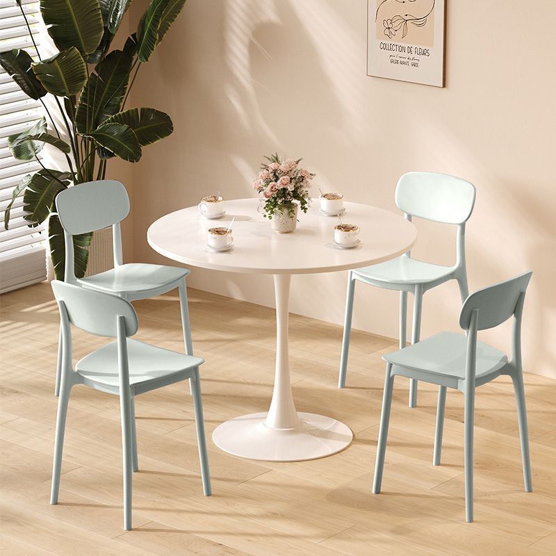 Moderner ergonomischer Esszimmerstuhl Karnz