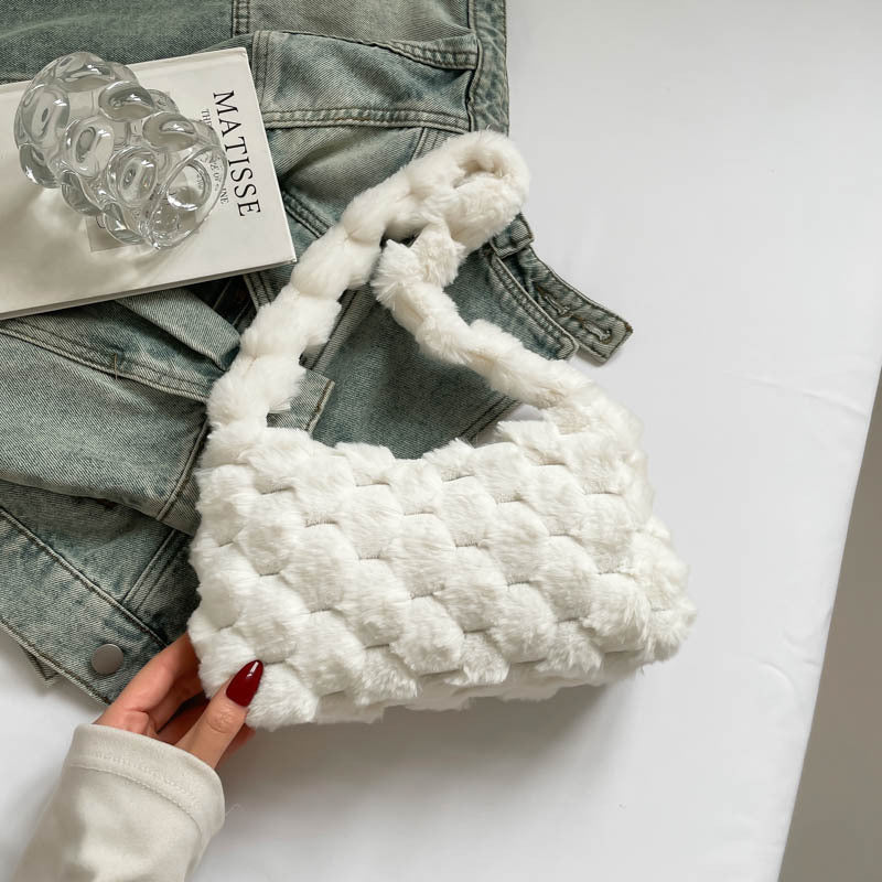Gemütliche strukturierte Plüsch-Handtasche Karnz