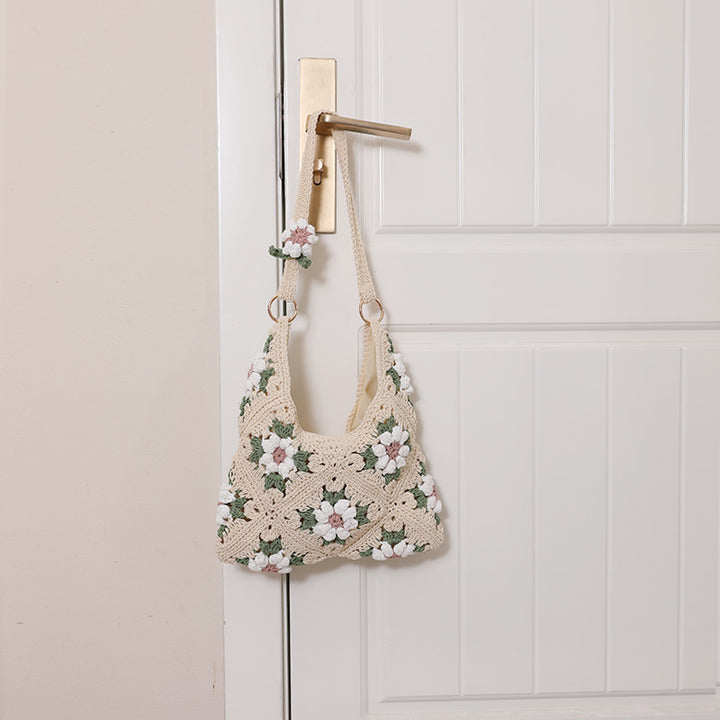 Damen Handgeknüpfte Schultertasche mit floralen Akzenten Karnz