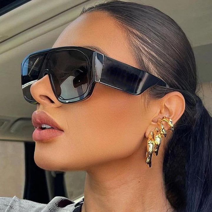 Damen Modische Oversized-Sonnenbrille mit einzigartigem Design Karnz
