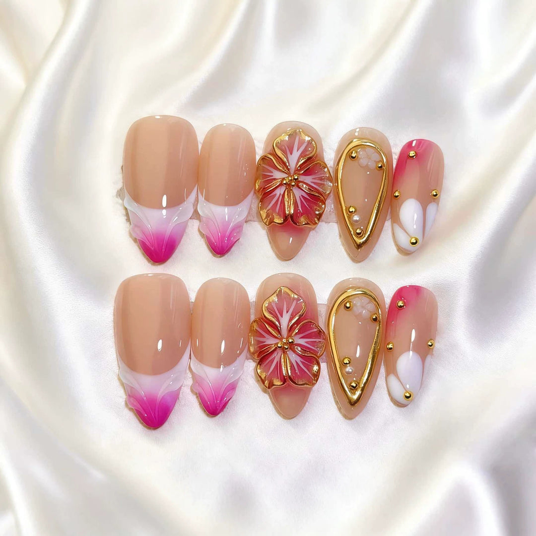 Floral Accent Press-On Nail Art Set  1791774267