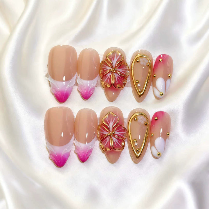Floral Accent Press-On Nail Art Set  1791774267