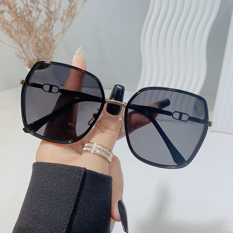 Damen luxuriöse quadratische Sonnenbrille Karnz