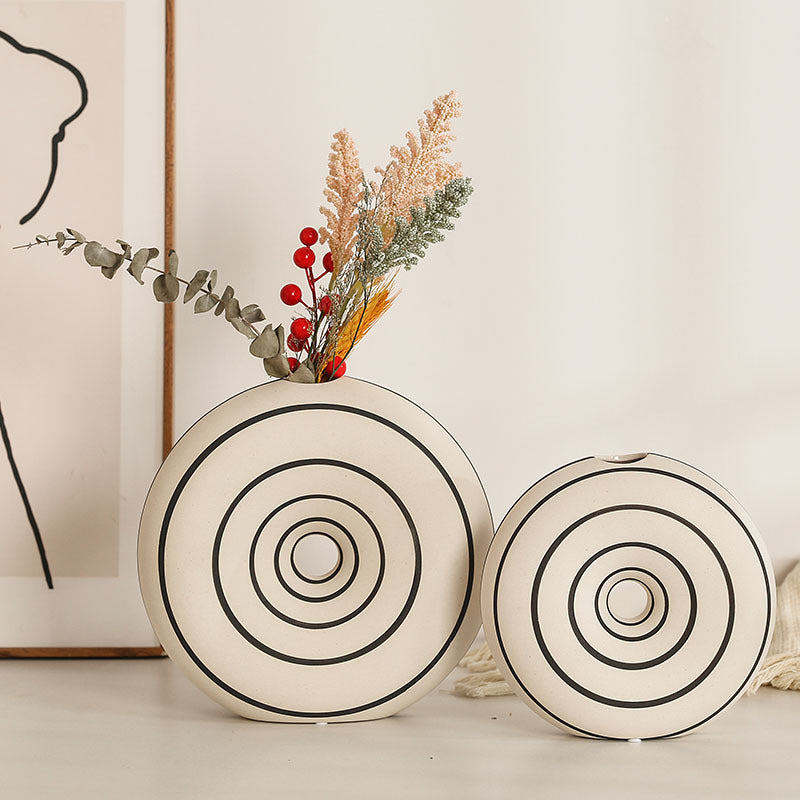 Moderne und stilvolle Keramikvase Karnz