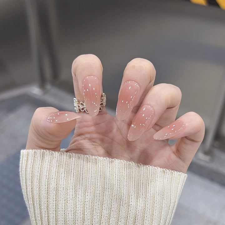 Kunstnägel mit Elegantem Glitzereffekt Karnz