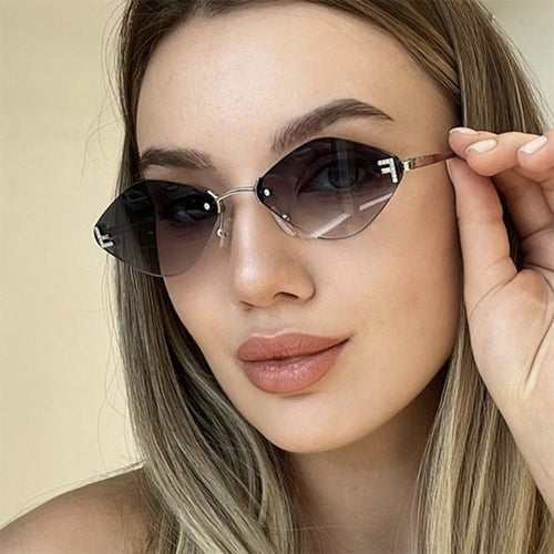 Damen geometrische Sonnenbrille im extravaganten Design mit gradienten Gläsern Karnz