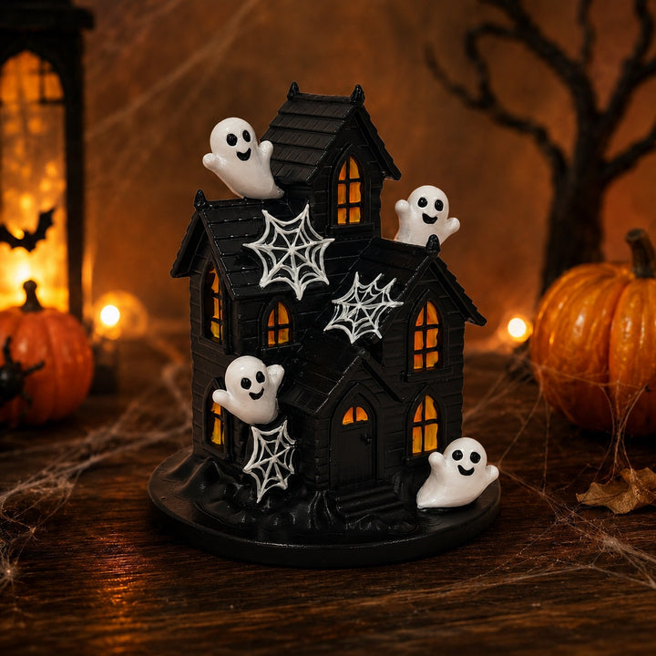 Halloween Dekohaus mit gruseligen Geistern Karnz