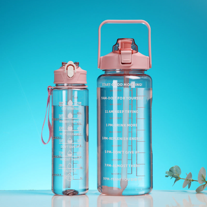 Damen Motivations-Trinkflasche mit integrierten Zeitmarkierungen und ergonomischem Design Karnz