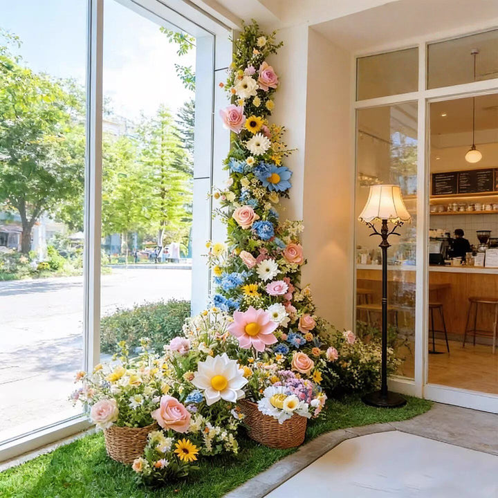 Dekorative florale Wandinstallation