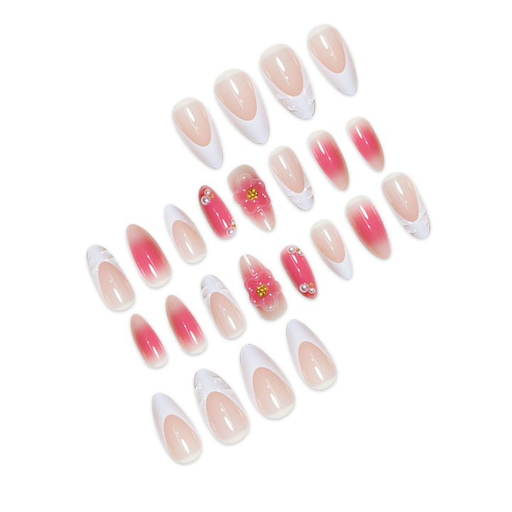 Dekorative Lange Stiletto-Nagelerweiterungen Karnz