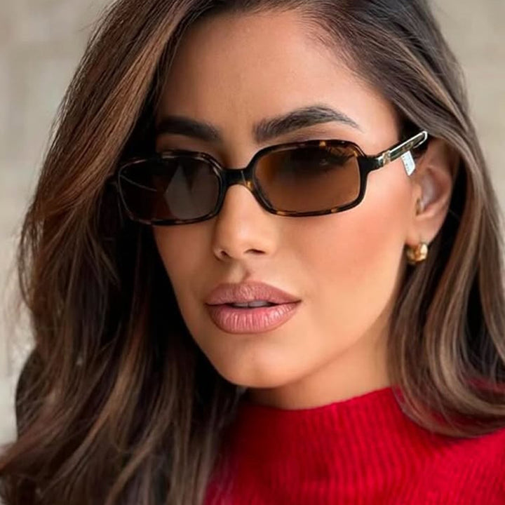 Damen modische quadratische Brille mit elegantem Kunststoffrahmen und goldenen Akzenten Karnz