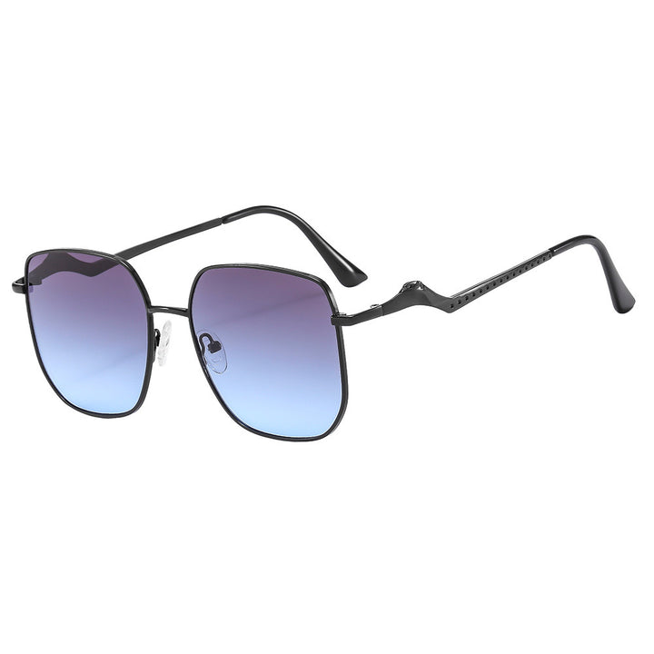 Damen quadratischeDesigner-Sonnenbrille mit dekorativen Akzenten Karnz