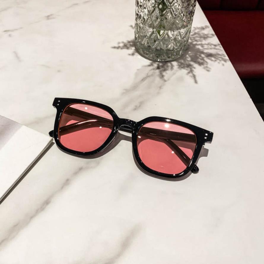 Damen elegante und praktische Brillenetui Karnz