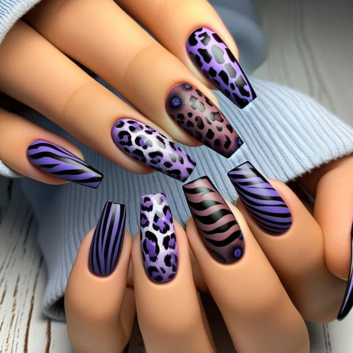 Trendy Tierdruck Nail Art Set Karnz