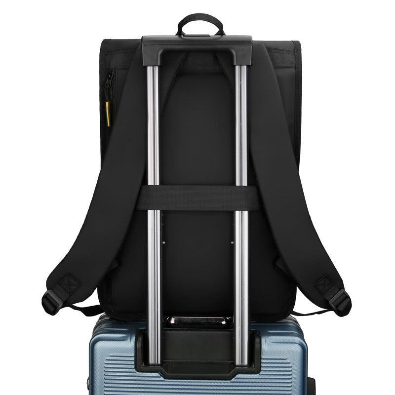 Rucksack mit Rollverschluss und Wasserdichtem Material Karnz