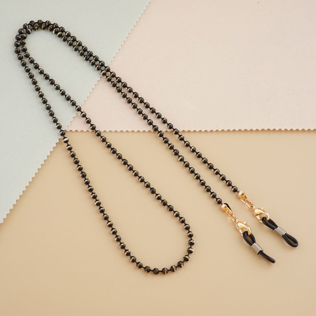 Stylische Perlen-Brillenband Karnz