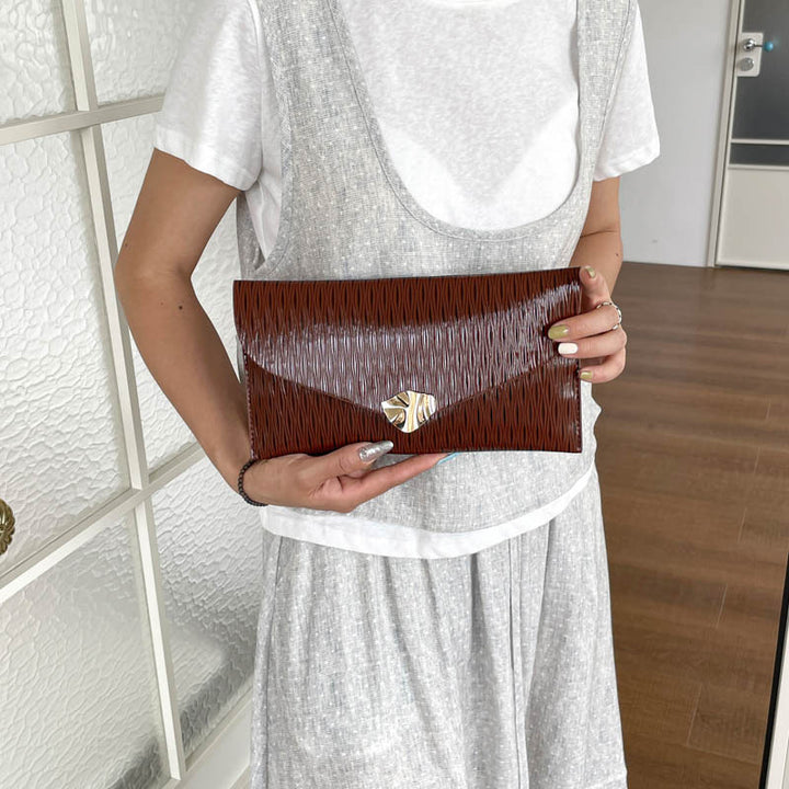 Elegante Patelleder Abend-Clutch