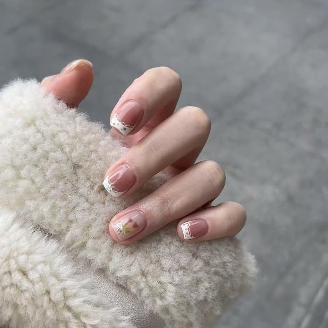 Kunstvolle Nagelspitzen Design Karnz
